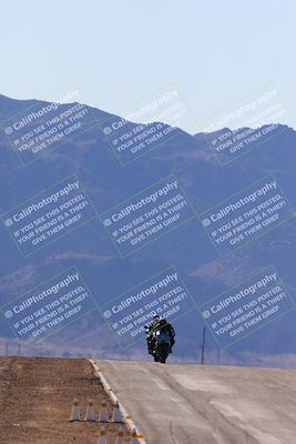 media/Feb-06-2025-Racers Edge (Thu) [[c17ed6f7b1]]/2-B Group/Session 4 End (Turn 10 Backside)/